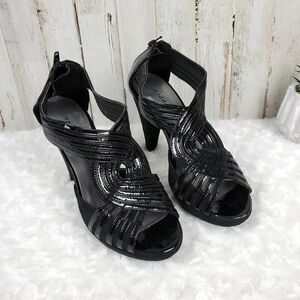 Madden Girl Heels Black Size 9